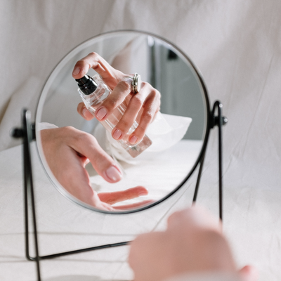 Skin or Clothes? The Great Debate on Applying Perfume